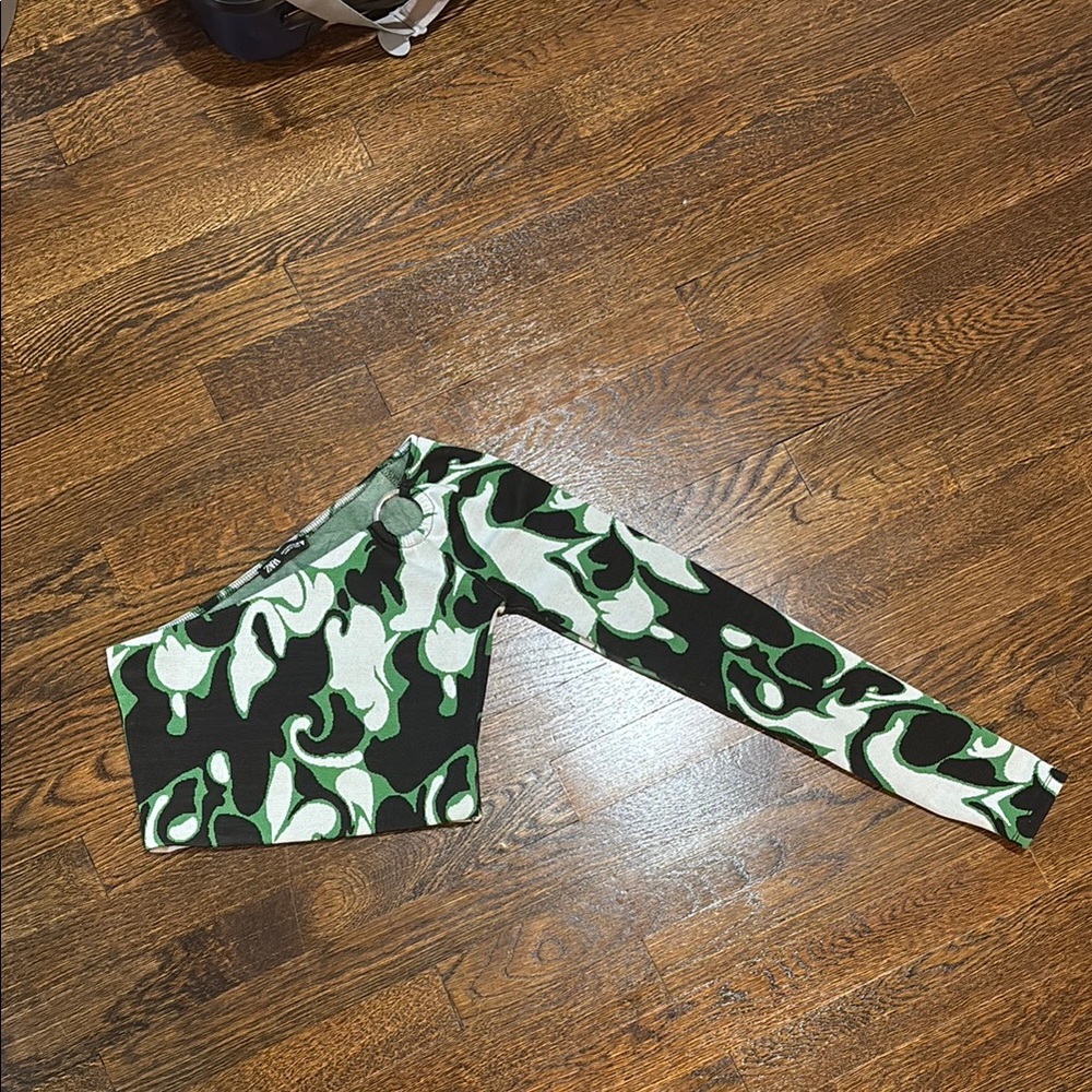 Stylish Camouflage one sleeved top